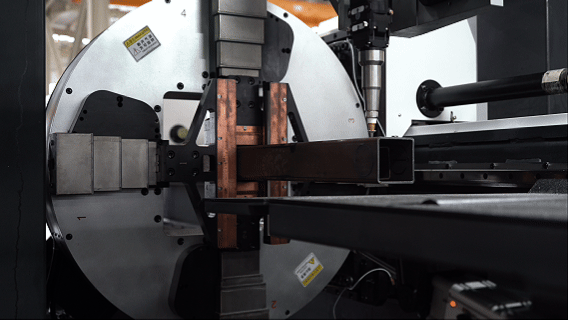 3月6日 GIF M36 320P 去封面.gif