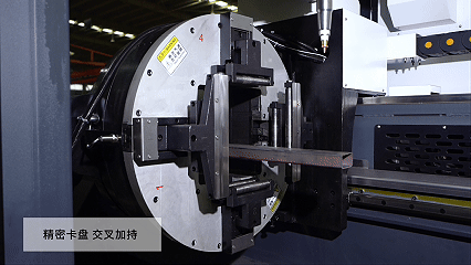 精密卡盘.gif